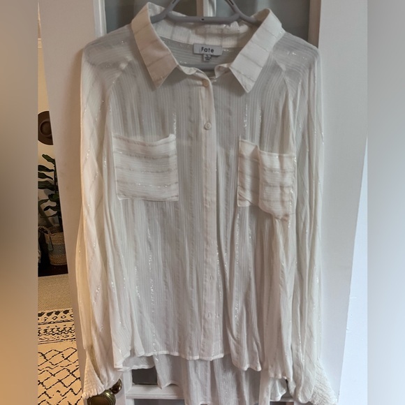 White blouse size L - Picture 1 of 6